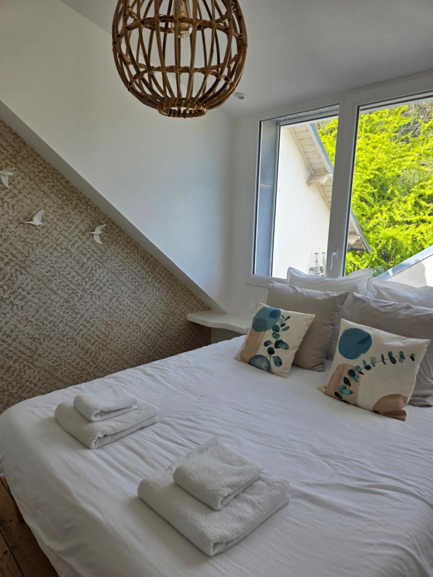 Anatoline Audierne Appart'Hotel Vue Mer - Sea & Harbor Stay Habitación foto